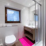 Jaqueline Bed and Breakfast Ζόλντεν