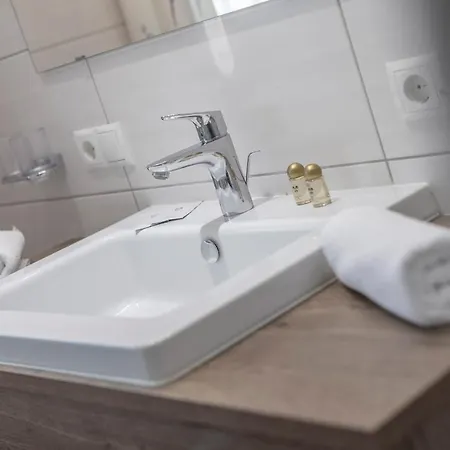 Jaqueline سولدن