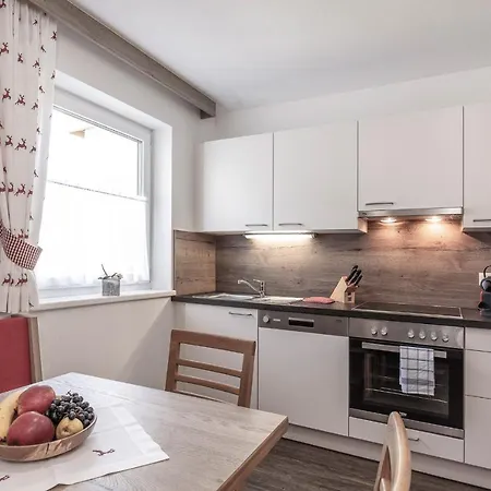 Jaqueline Oda ve Kahvaltı